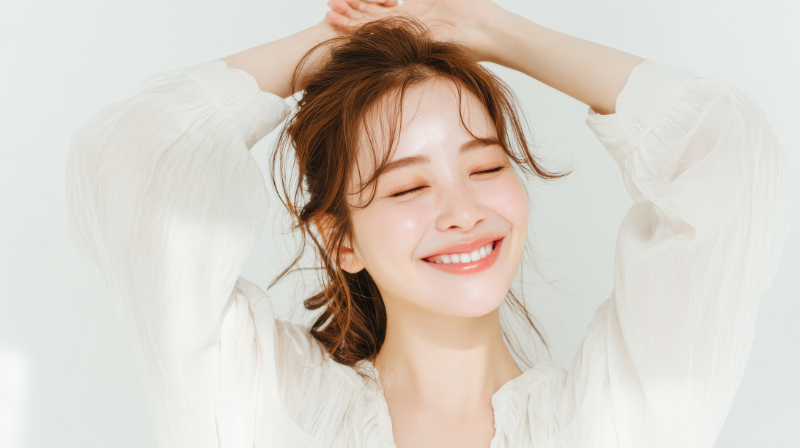 顎関節症の治療が終わり健康的な日常生活を送る女性